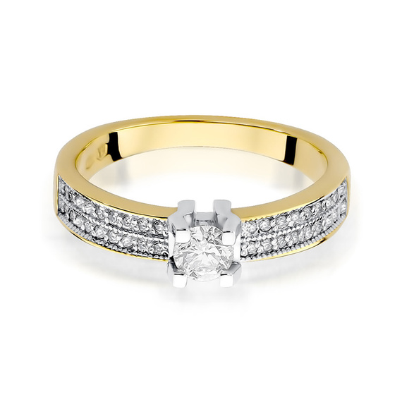 Verlobungsring aus Gold mit einem Diamanten von 0,30 Karat und kleineren Diamanten von 0,18 Karat