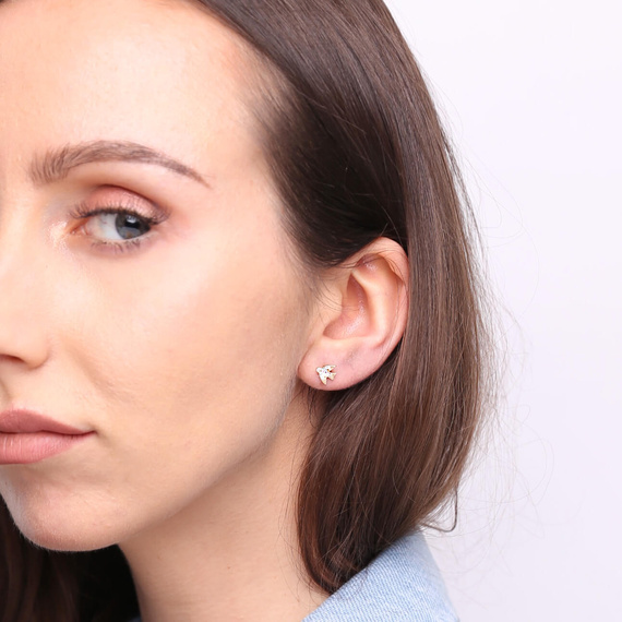 Goldschwalben-Ohrringe mit Zirkonen 585 auf einer Stange