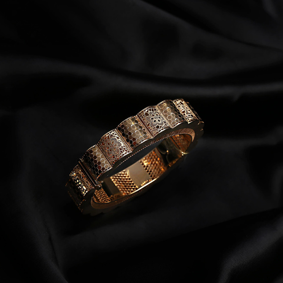 Gold 585 Frauen durchbrochene Armspange Armband steif dekorativ