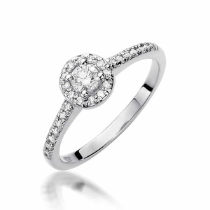 Verlobungsring aus Gold mit 0,52 Karat Diamanten