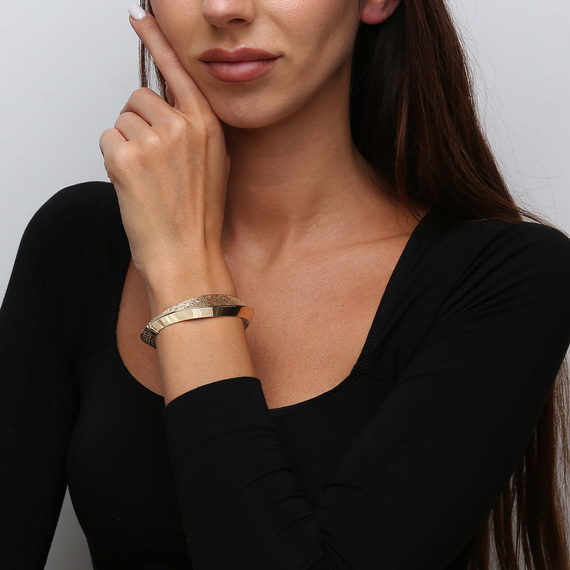 Gold 585 Frauen durchbrochene Armspange Armband steif dekorativ