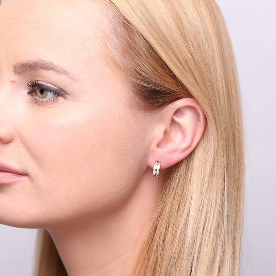 Halbkreisförmige Ohrringe aus Gold mit Zirkonen 585