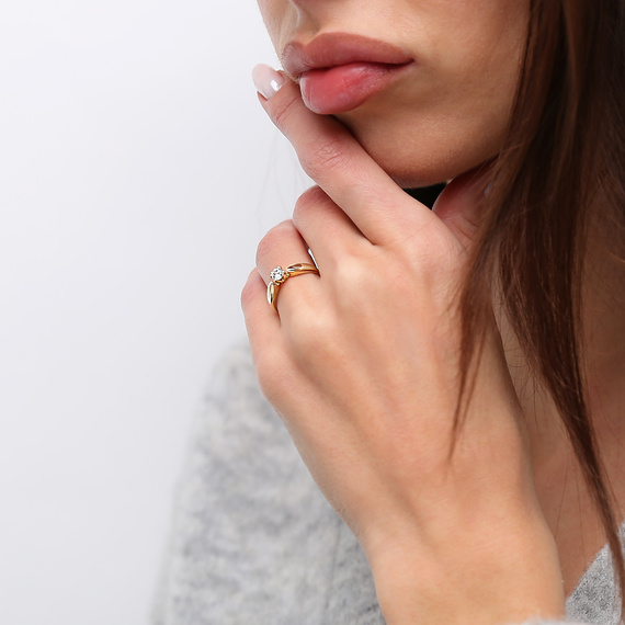 Goldring 585 runder Zirkoniumdioxid