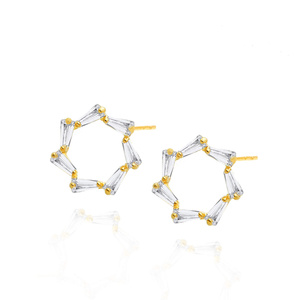 Goldene Ohrringe mit Sternen 585 geometrisch mit Zirkonia Steckverschluss