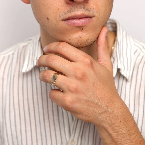 Gold halbmatt 585 großer rechteckiger Siegelring für Herren