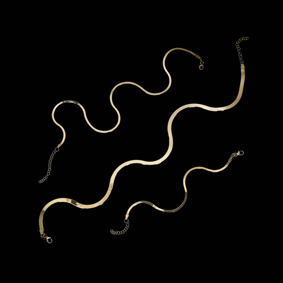 Goldarmband 585 schmal glatt 2,5 mm Länge 19–21 cm