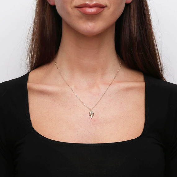 Gold verbunden Engel Flügel Halskette 585 Herz durchbrochene Flügel eingeschnitten 42-45 cm