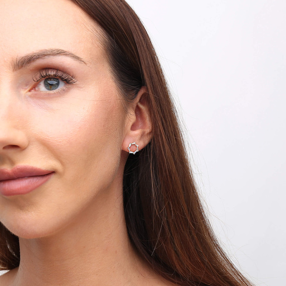 Goldene Ohrringe mit Sternen 585 geometrisch mit Zirkonia Steckverschluss