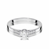 Verlobungsring aus Gold mit 0,21 Karat Diamanten