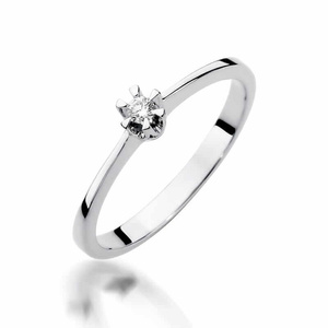 Verlobungsring aus Gold mit einem 0,04-karätigen Diamanten