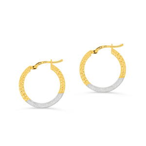 Facettierte 15-mm-Ohrringe aus Gold kombiniert mit Weißgold