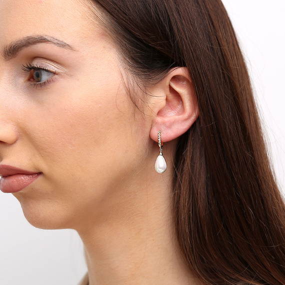 Gold Perlenohrringe 585 oval natürliche Zuchtperle Diamant englische Schließe